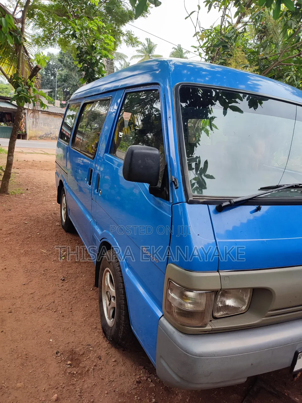 Mazda Bongo 2002 Blue