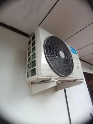 Midea 18000 BTU Non Inverter