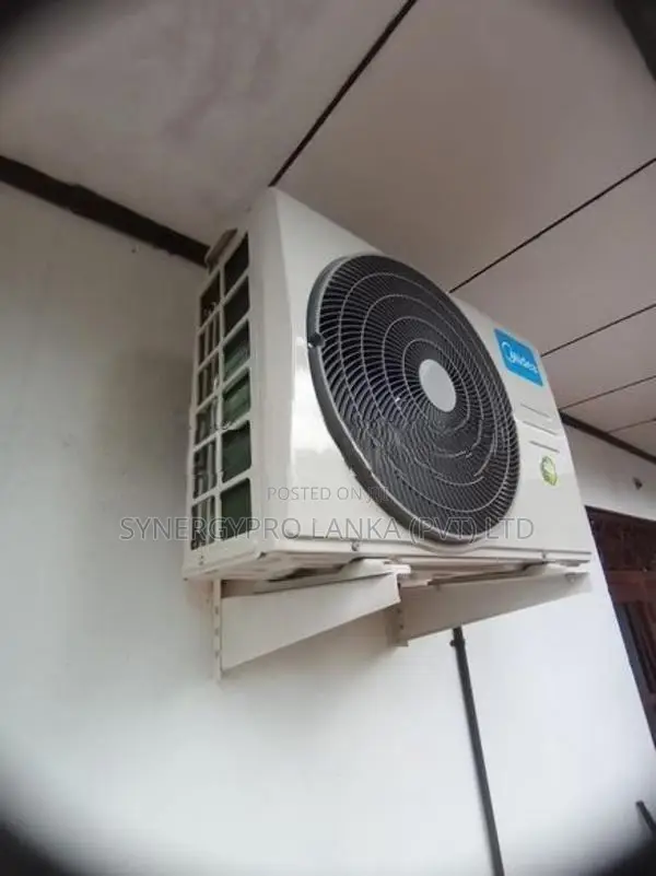 Midea 18000 BTU Non Inverter