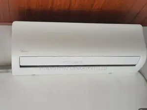 Midea 12000 BTU Non Inverter