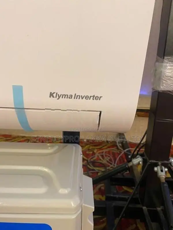 Midea 24000 BTU Inverter