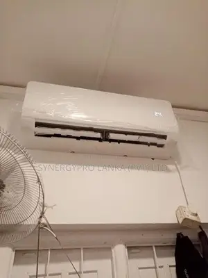 Midea 9000 BTU Non Inverter