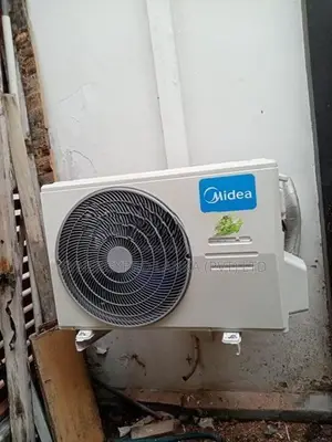 Midea 9000 BTU Non Inverter