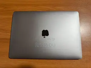 MacBook M1 Air