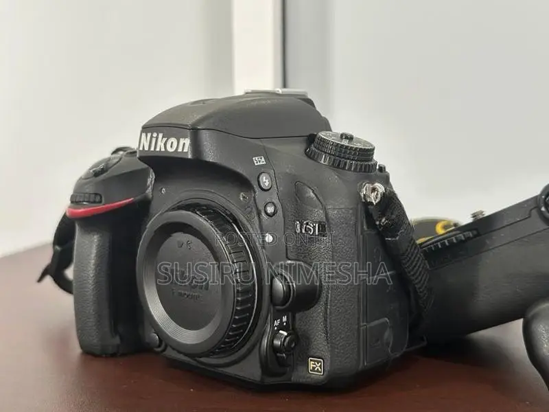 Nikon D610 Full Set Box