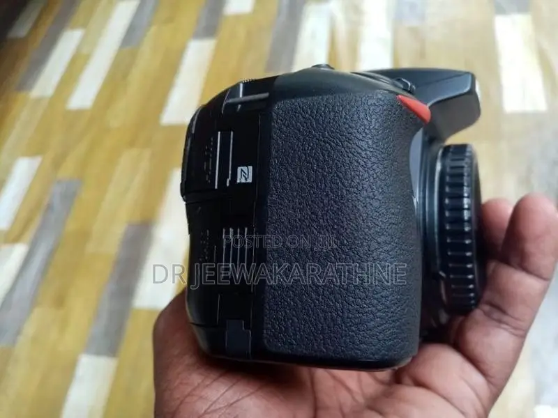 Nikon D5600