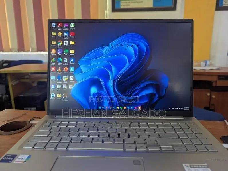 Asus Vivobook A16 I9 13900H Laptop