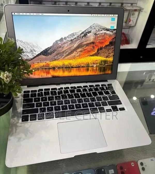 Apple Macbook Air 2017