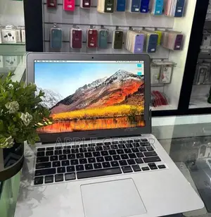 Apple Macbook Air