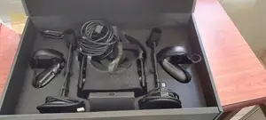 Oculus Rift CV1 Full Kit Box Fully Functional