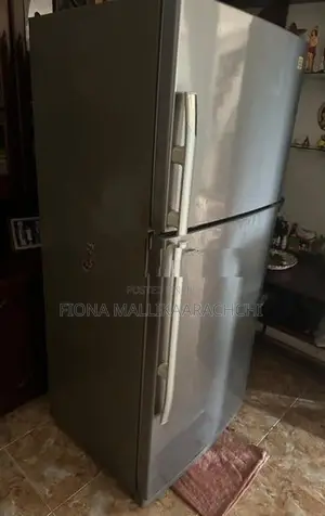 Daewoo Electronics Refrigerator (3D Cooling System)