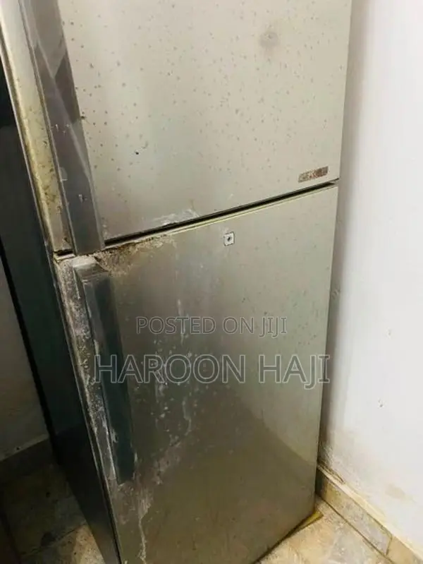 Samsung Used Refrigerator - Needs Repair
