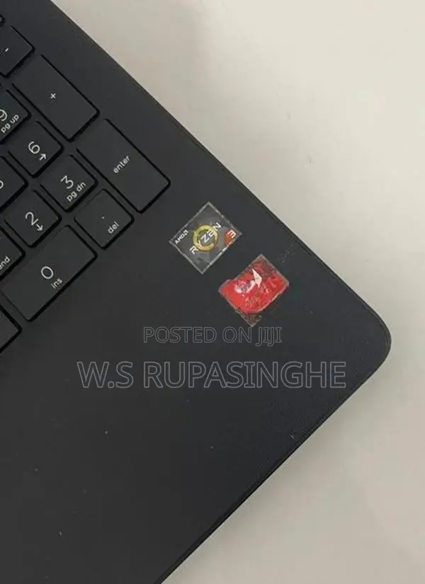 HP AMD Ryzen 3 Laptop