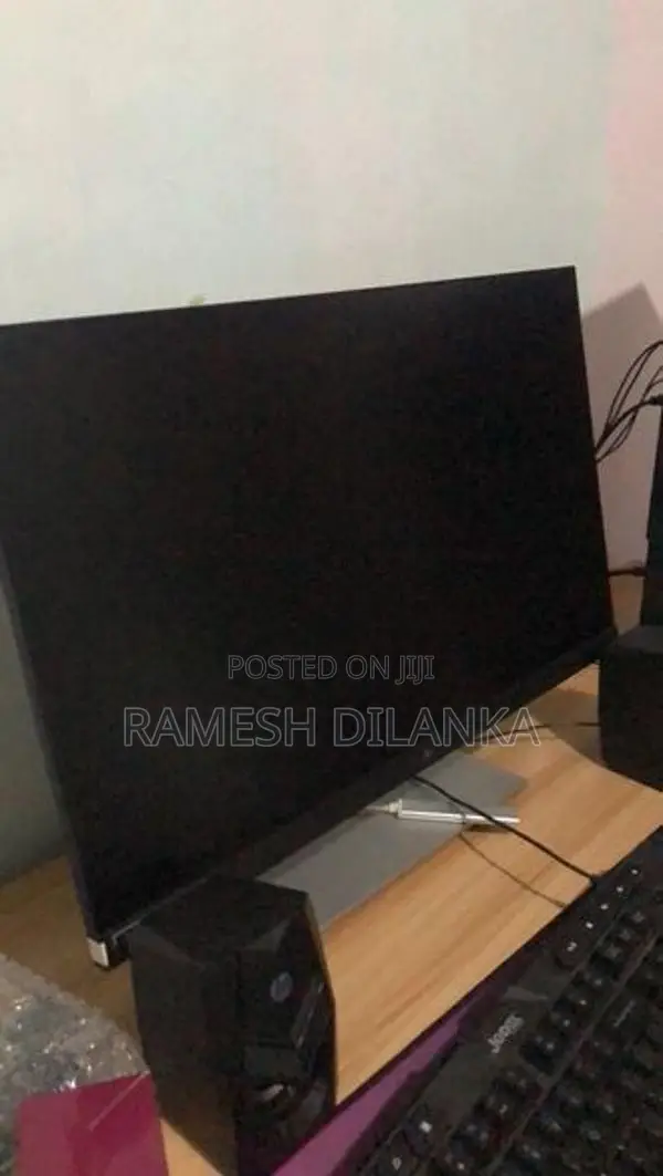Gaming Pc With Frameless Monitor