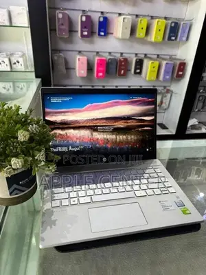 HP Pavilion 14 Laptop