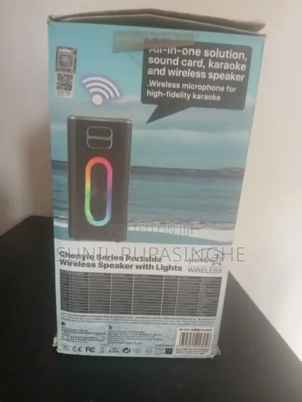 Karaokee Speaker with Two Mics