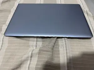 Laptop GMT Q76KGK4