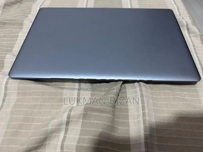 Laptop GMT Q76KGK4