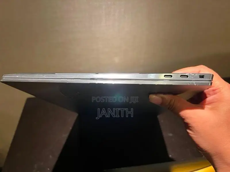 Dell Precision 5560 i7 11th Gen with 32GB RAM