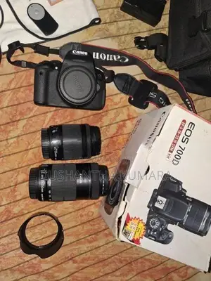 Canon EOS 700D