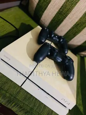 Sony PlayStation 4 500GB