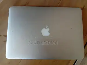 Apple Macbook Air