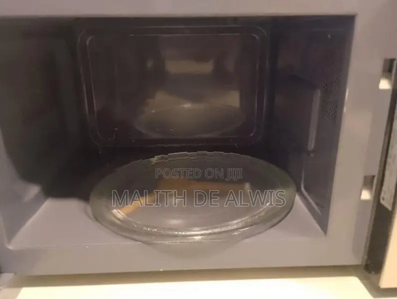 Microwave Oven