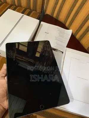 Apple iPad 9th Gen 64GB Wi-Fi (UK)