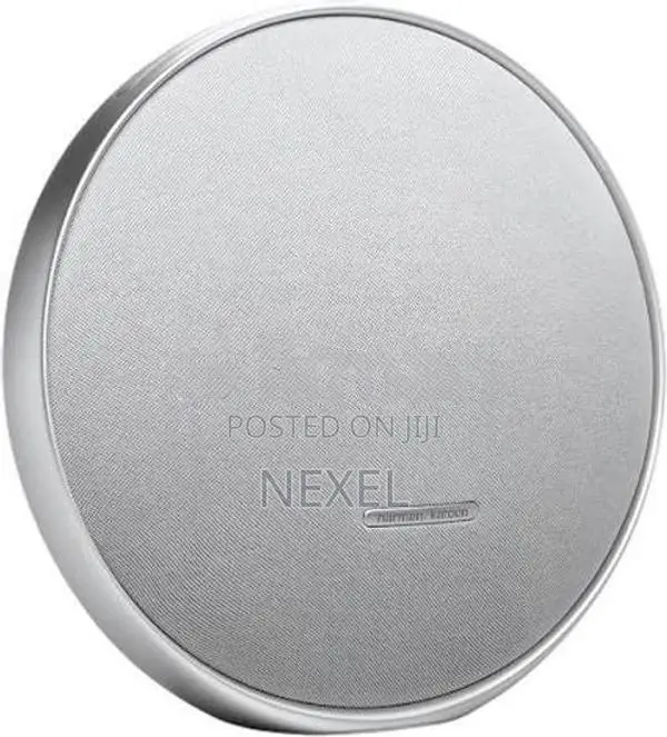 Harmon Kardon Onyx Studio 9