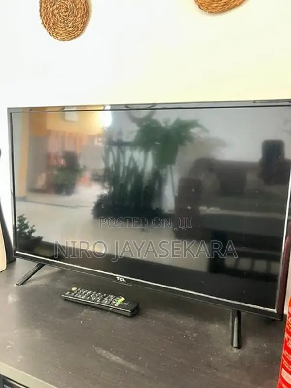 TCL 32” Inch TV