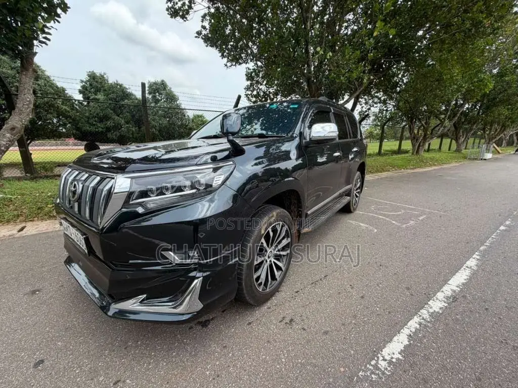 Toyota Prado 2010 SUV (Used)