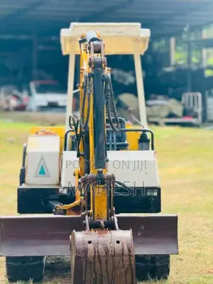Yanmar B27 2015 Heavy-Duty (Used)