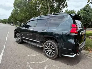 Toyota Prado 2010 SUV (Used)