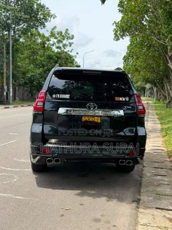 Toyota Prado 2010 SUV (Used)