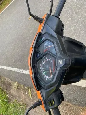 Honda Dio 2018 Motorbike (Used)