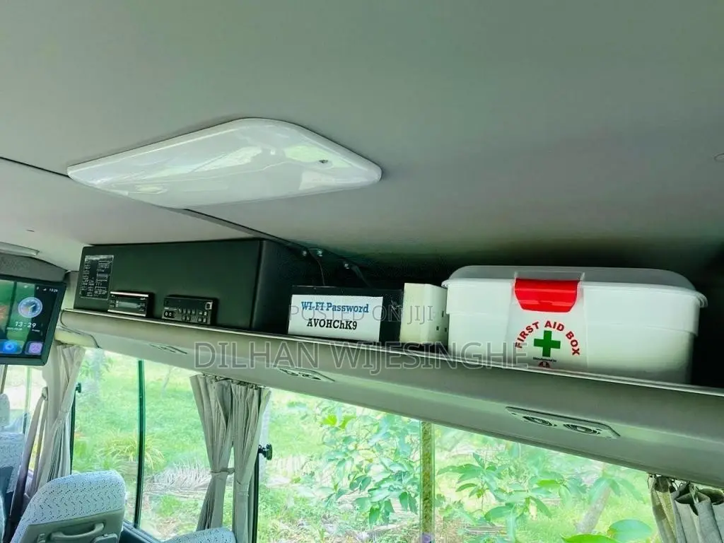 Toyota Coaster 2010 Bus (Used)
