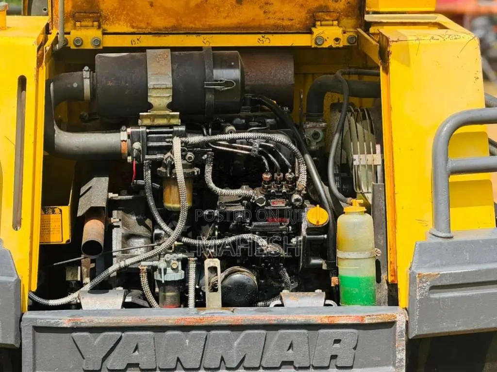 Yanmar B27 2015 Heavy-Duty (Used)