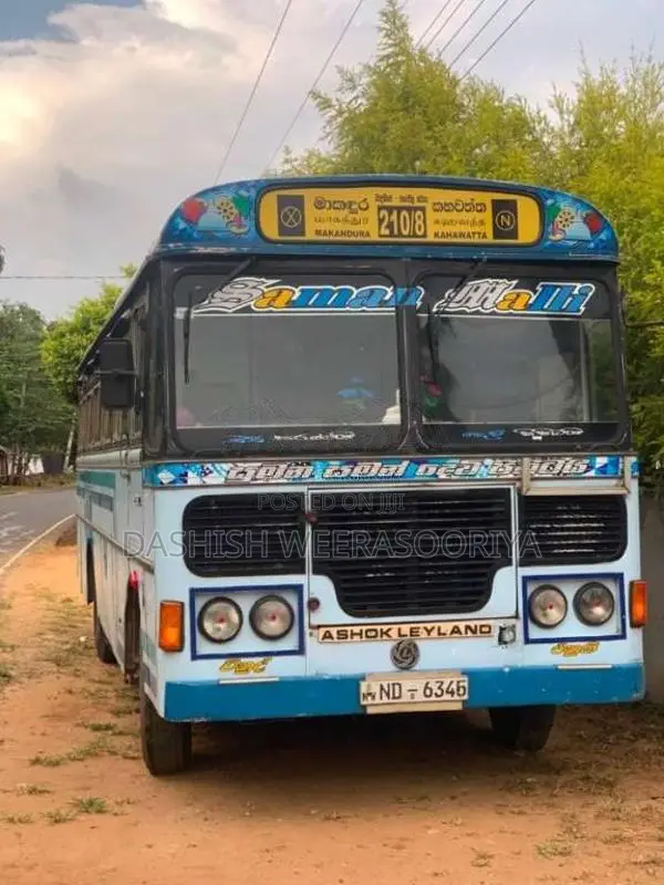 Ashok-Leyland Lynx 2011 Bus (Used)