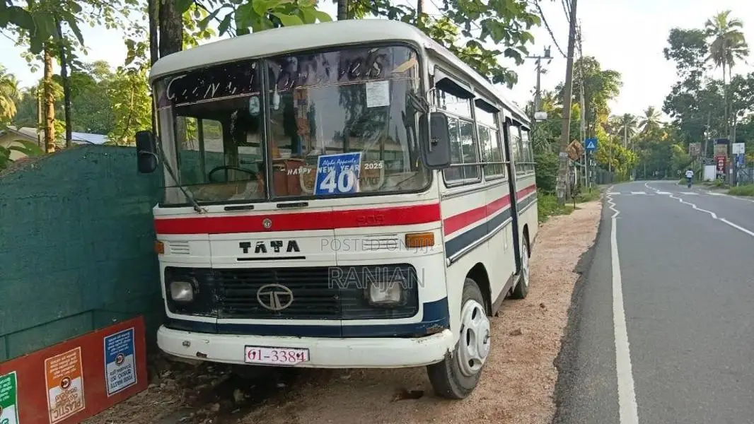 Tata 909 1992 Bus (Used)