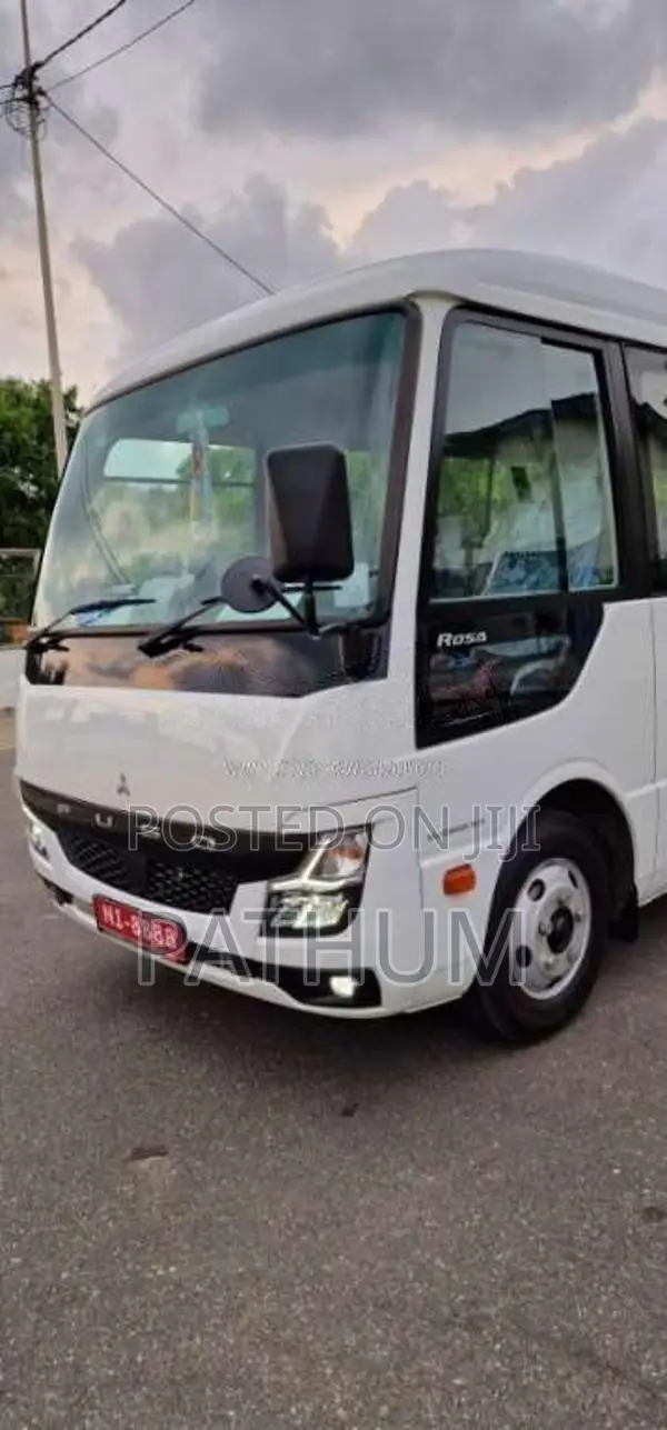Mitsubishi Fuso Rosa 2025 Bus Unregistered (Recondition)