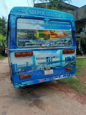 Ashok-Leyland Comet 1996 Bus (Used)