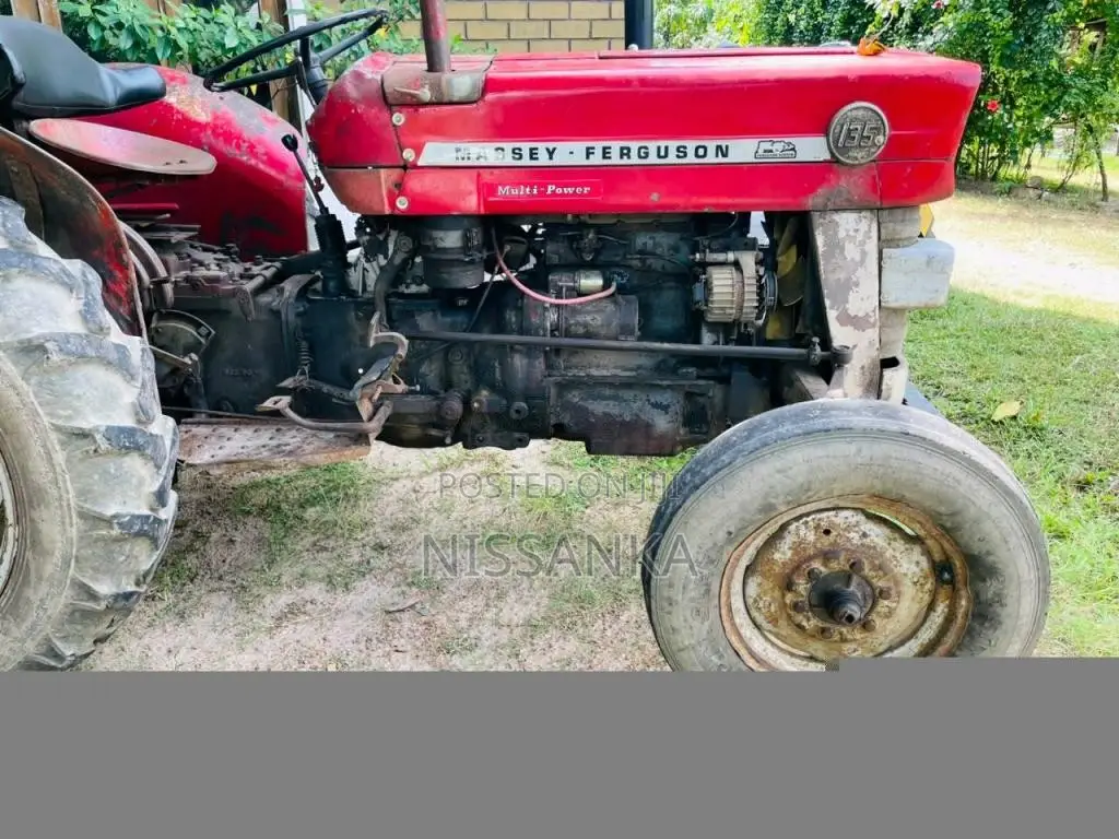 Ford 135 1980 Tractor (Used)