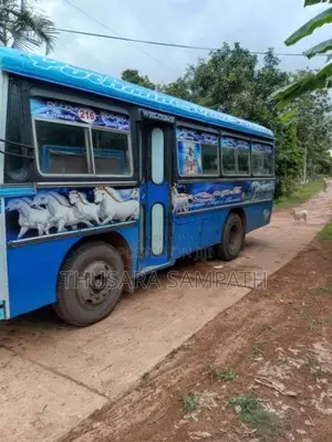 Ashok-Leyland Comet 1996 Bus (Used)