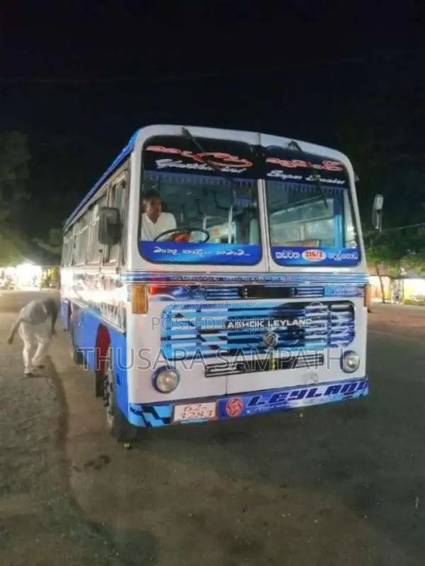 Ashok-Leyland Comet 1996 Bus (Used)