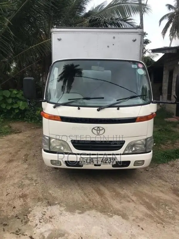 Toyota KK XZU307 2005 Lorry (Used)