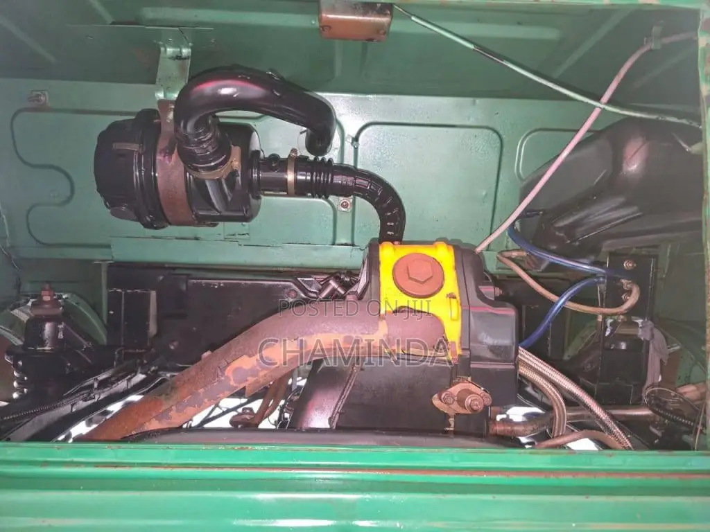 Bajaj 4 Stroke 2014 Three Wheel (Used)