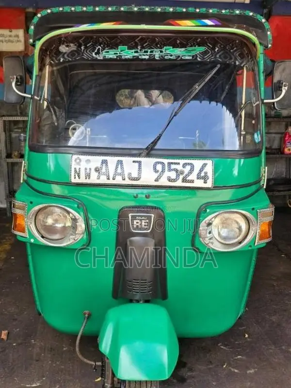 Bajaj 4 Stroke 2014 Three Wheel (Used)