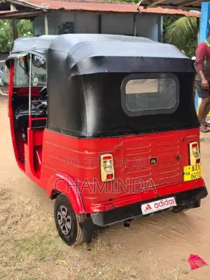 Bajaj 4 Stroke 2014 Three Wheel (Used)