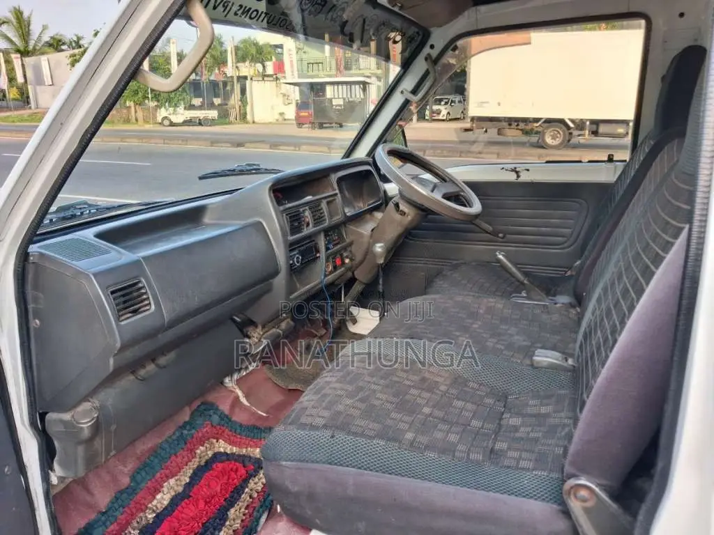 Nissan Vanette 1998 Lorry (Used)
