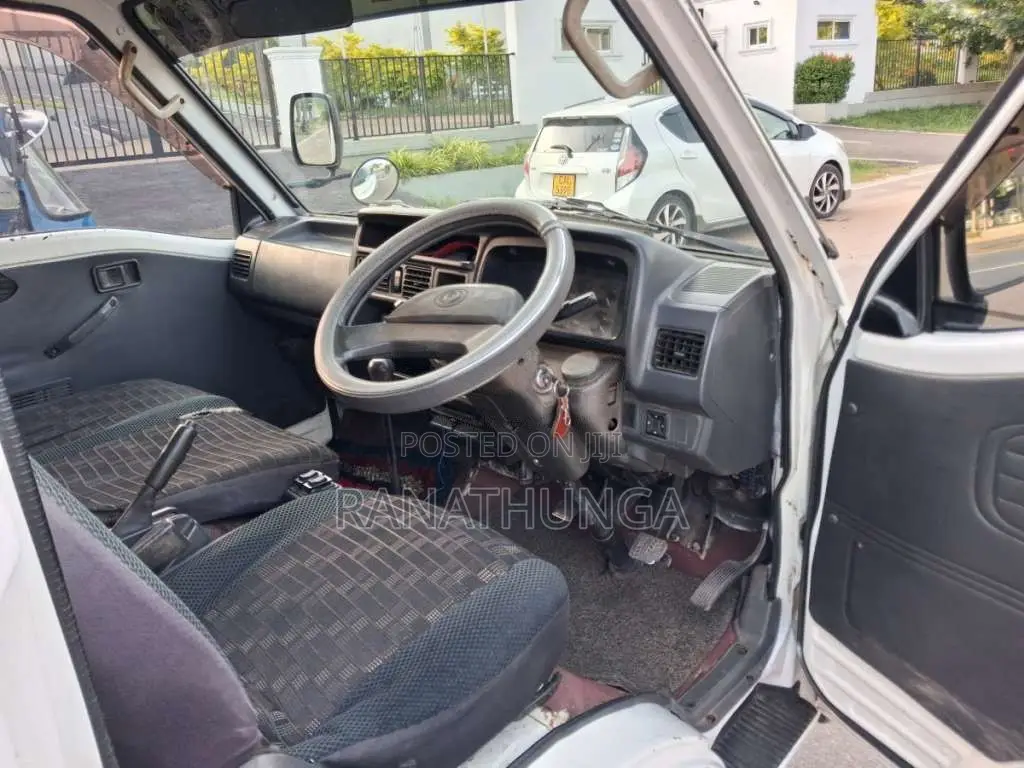 Nissan Vanette 1998 Lorry (Used)